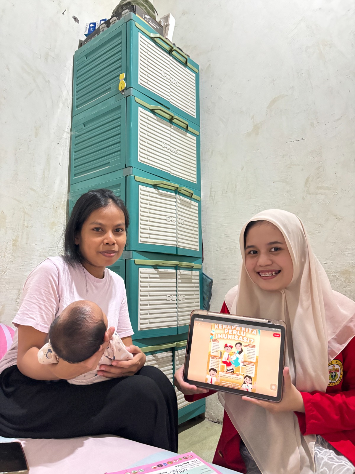 Kunjungan Pertama : Edukasi Imunisasi dan Pemeriksaan Fisik dan Pertumbuhan Bayi